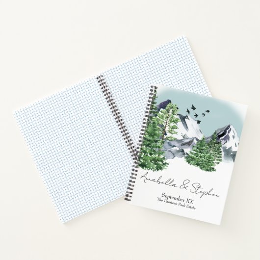 Besneeuwd berglandschap met dennenbossen notitieboek (Binnen)