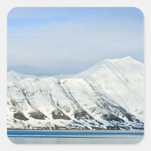 Besneeuwde toppen Woodfjord Svalbard 2 Vierkante Sticker
