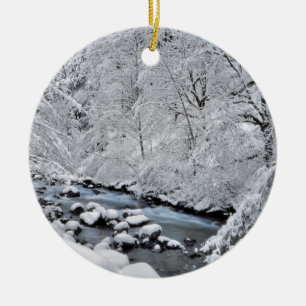 Besneeuwde witte kreek landschap, Oregon Keramisch Ornament