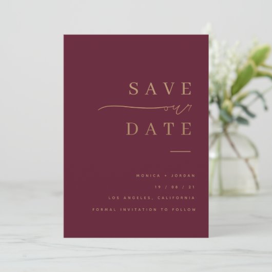 Bespaar onze datumwijnen met rode elegante minimal save the date (Staand voorkant)