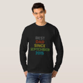 Best Dad Since September 2015 Cool Present T-shirt (Voorkant volledig)