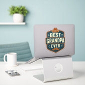 Best grandpa ever retro badge sticker (Laptop op bureau)