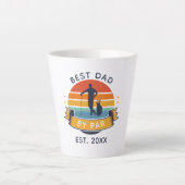 Beste vader op vaderdag Retro Golfing Latte Mok (Voorkant)