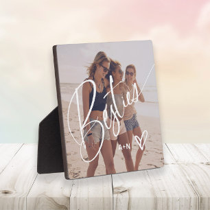 Besties in Trendy Script   Uw foto met hart Fotoplaat