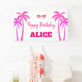 Besties Malibu Pink Doll Beach Verjaardag Spandoek (Insitu)