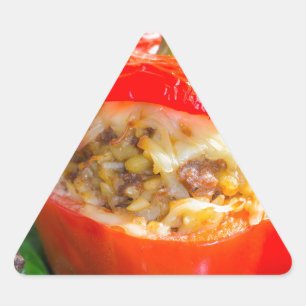 Betonnen paprika's met vleessaus en kaas driehoek sticker