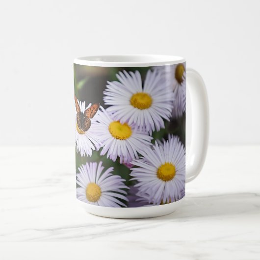 Beurre Daisy Mug (Devant droit)