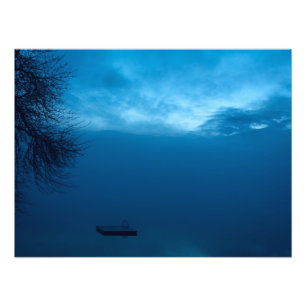 Bevroren meer op de Foggy Evening Foto Afdruk