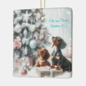Bevroren pastel teckel kerstversiering keramisch ornament (Links)