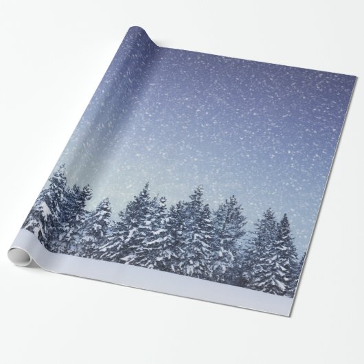 Bevroren sneeuwwinterbos cadeaupapier (Uitgerold)