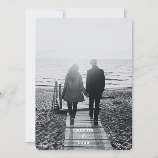 Bewaar de datum 2 harten verstrengeld met initiale kaart (Achterkant)