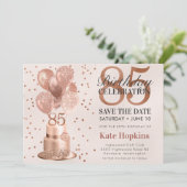 Bewaar de datum 85e verjaardag Roos gouden taart Save The Date (Staand voorkant)