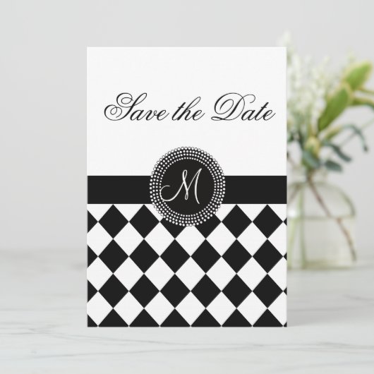 Bewaar de datum Harlequin-patroon en monogram Save The Date (Staand voorkant)