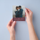 Bewaar de datum script Burgundy foto Minimalist Flyer (Hand)