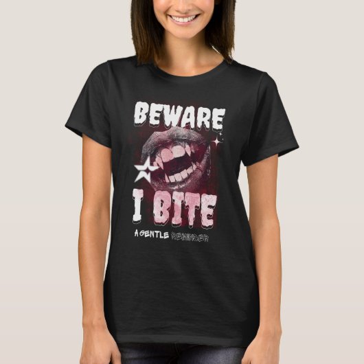 BEWARE I BITE - Grunge Vampire Aesthetic Y2K Goth  T-shirt (Voorkant)
