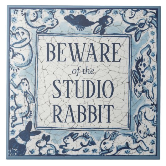 Beware Studio Rabbit Delft Blue White Sign Dedham Tegeltje (Voorkant)