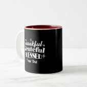 Bewerkbaar Sparkling Thanksgiving Quote Design Tweekleurige Koffiemok (Voorkant links)