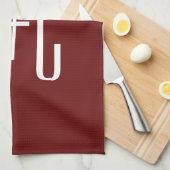 Bewerkbare bordeaux rode achtergrond & witte tekst theedoek (Quarter Fold)