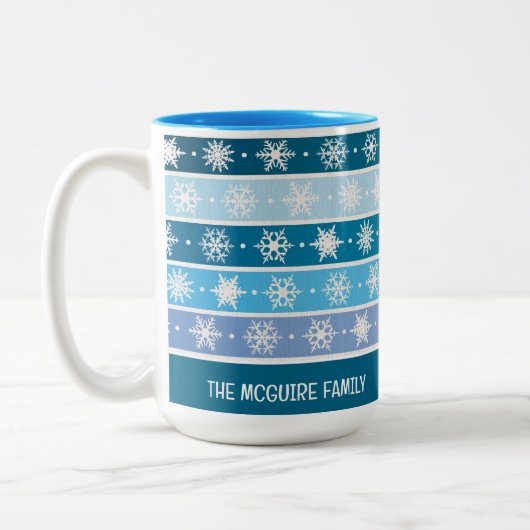 Bewerkbare Christmas Snowflakes Two-Tone Coffee Mo Tweekleurige Koffiemok (Links)
