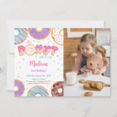Bewerkbare donut verjaardagsfeestfoto kaart (Voorkant)