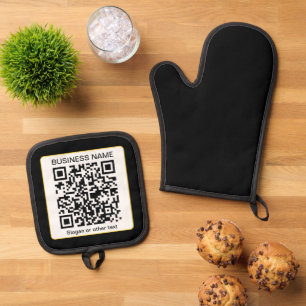 Bewerkbare, scanbare QR-code + uw bedrijfsnaam Ovenwant & Pannenlap Set