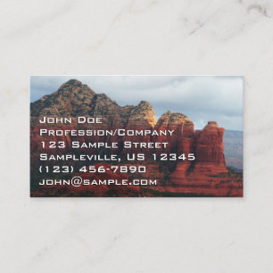 Bewolkte Coffee Pot Rock in Sedona Arizona Visitekaartje