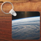 Bewolkte formaties in de Zuid-Indische Oceaan. Sleutelhanger (Voorkant)