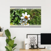 bezige bijen op witte bloem poster (Thuiskantoor)