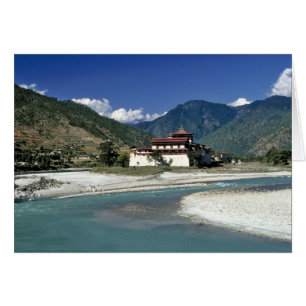 Bhoutan, Punaka. La rivière Mo Chhu coule au-delà