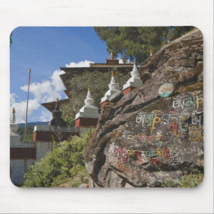 Bhutanees schrijven over stenen en Nepalese forens Muismat