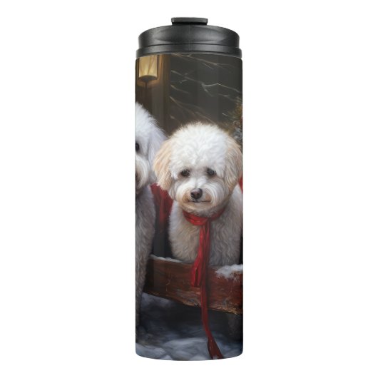 Bichon Frise Snowy Sleigh Kerst Decor Thermosbeker (Voorkant)