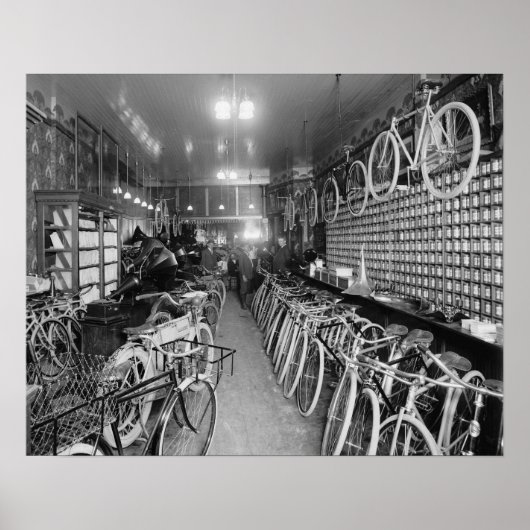 Bicycle & Motorcycle Shop, 1910.  foto Poster (Voorkant)