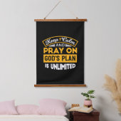 Bid en vertrouw op Gods onbegrensde geloofsplan Hangend Wandkleed (Slaapkamer)