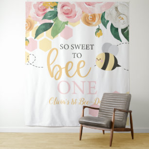 Biedag Hommel 1e verjaardag roze bloemenbanner Wandkleed