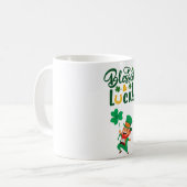 Bienheureux et chanceux Leprechaun Mug (Devant gauche)