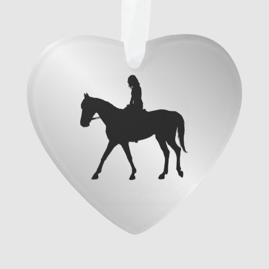 Bienvenue de la fille au cheval (dos)