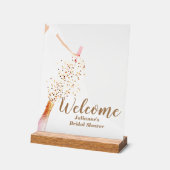 Bienvenue de la mariée dans la Fête des mariées Go (Angle)