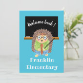 Bienvenue Invitation de l'enseignant de Hérisson d (Debout devant)