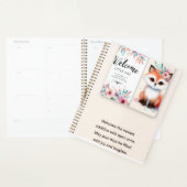 Bienvenue Little One - Fox & Floral Planner" (Devant avec enveloppe)