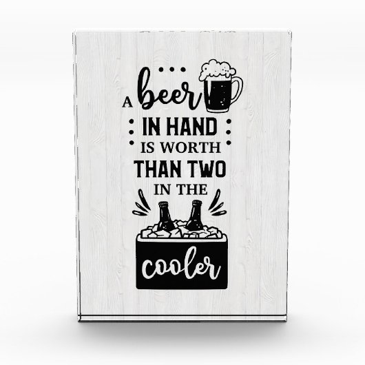 Bier-drinkbaarder in de hand fotoblokken (Voorkant)