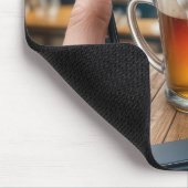 Bier in de smartphone muismat (Hoek)