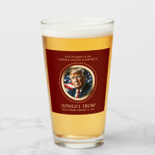 Bier op de inauguratiedag van Trump Glas