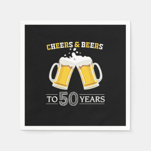 Bierdrinker proost en biertjes voor 50 jaar verjaa servet