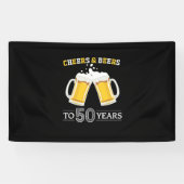 Bierdrinker proost en biertjes voor 50e verjaardag spandoek (Horizontaal)