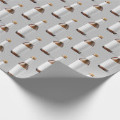 Bierfles op grijs cadeaupapier (Hoek)
