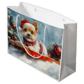 Biewer Terrier Hond in Sledge Laat het Sneeuw Kers Groot Cadeauzakje (Achterkant Gekanteld)