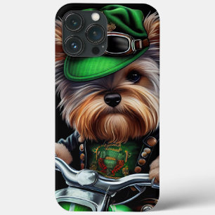 Biewer Terrier-hond rijdt op fiets St. Patrick's D iPhone 13 Pro Max Hoesje