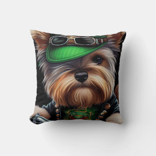 Biewer Terrier-hond rijdt op fiets St. Patrick's D Kussen
