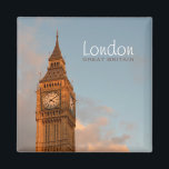 Big Ben à Londres, aimant texte photo<br><div class="desc">Aimant photo souvenir de la tour de l'horloge Big Ben en fin d'après-midi soleil avec quelques nuages dans le ciel à Londres, la capitale du Royaume-Uni avec le texte : "Londres, Grande-Bretagne".</div>