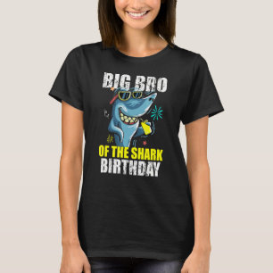 Big Bro van de broeder van de haaiendag T-shirt